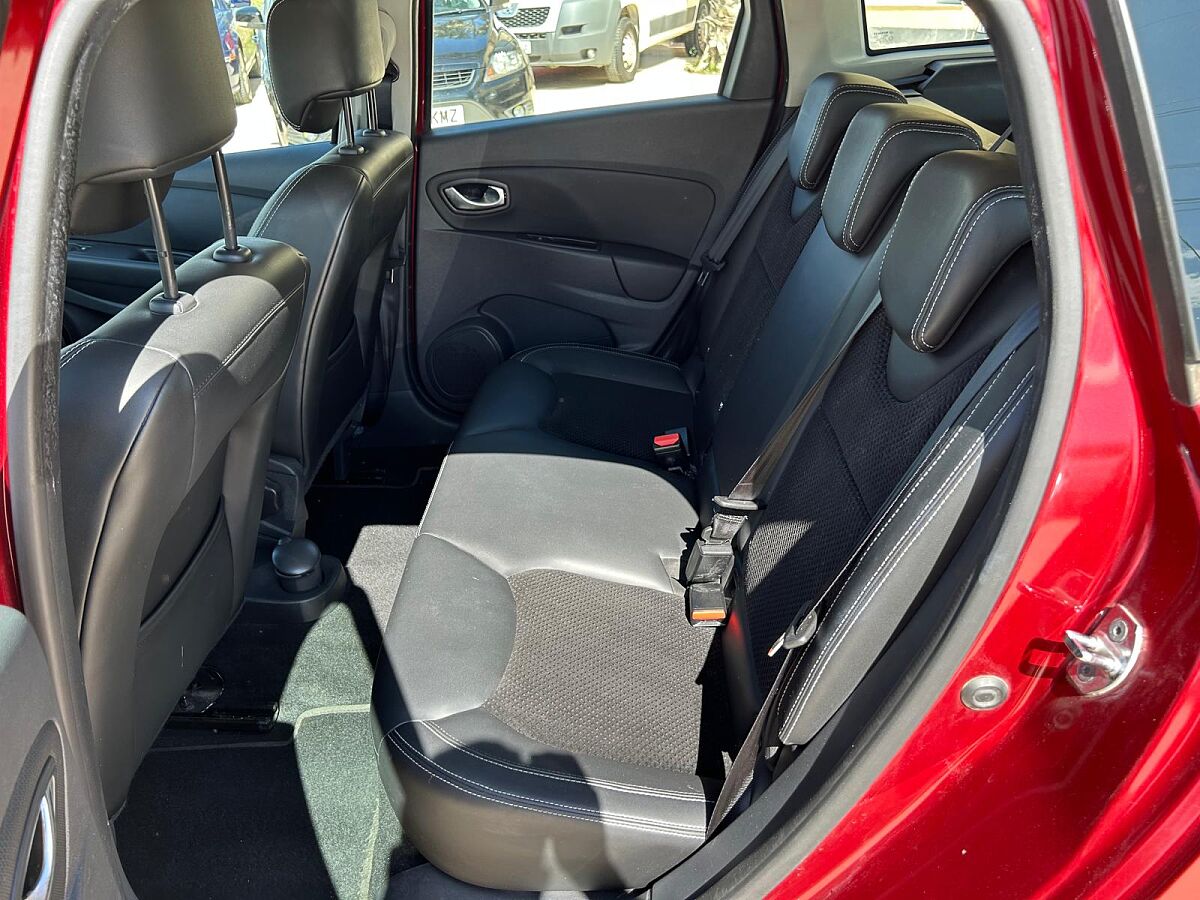 RENAULT CLIO DYNAMIQUE ESTATE 0.9 TCE SPANISH LHD IN SPAIN 56000 MILES 2016